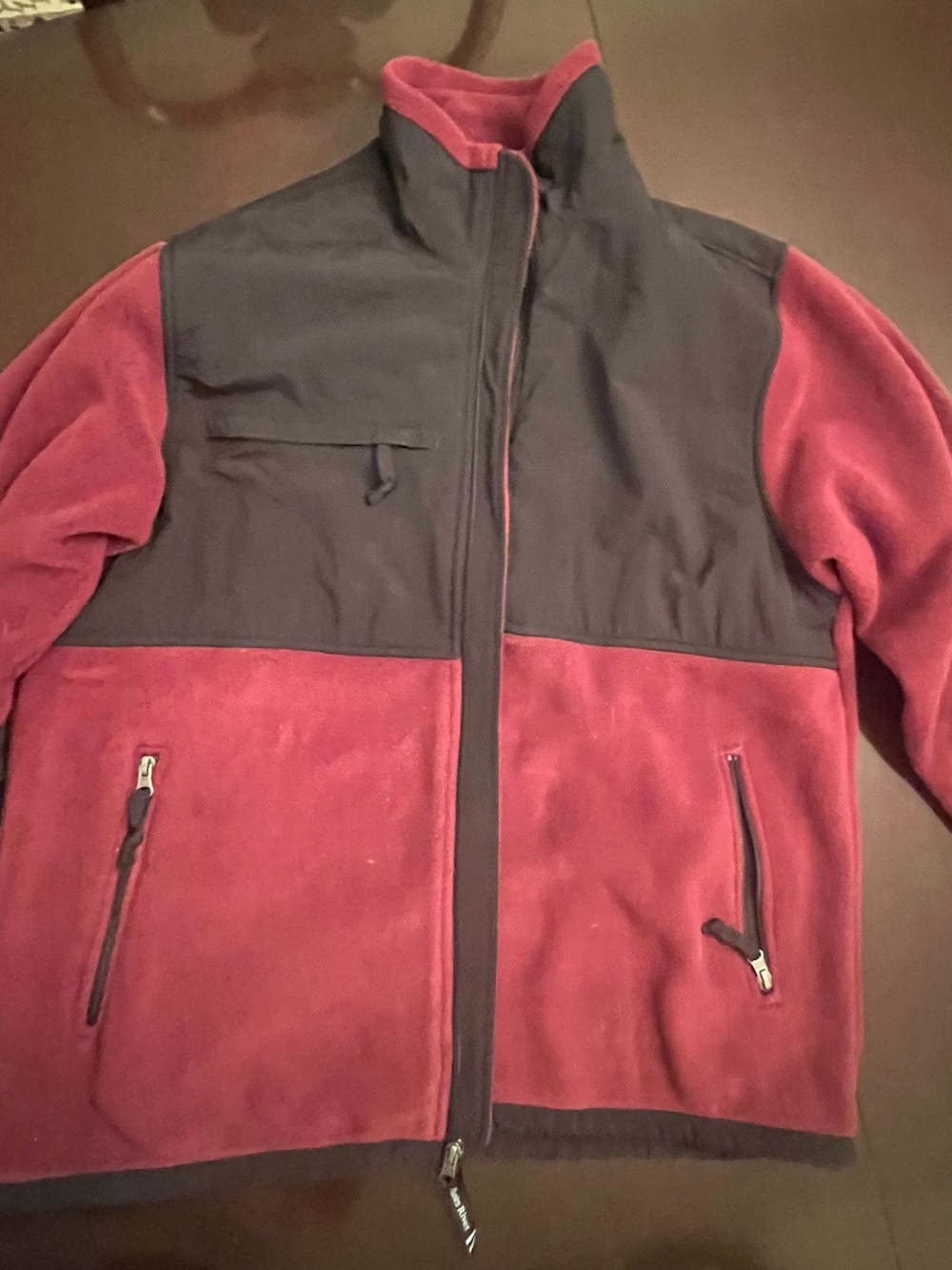 Charles River Apparel Two-Tone Fleece Jacket in Burgundy and Black men’s large